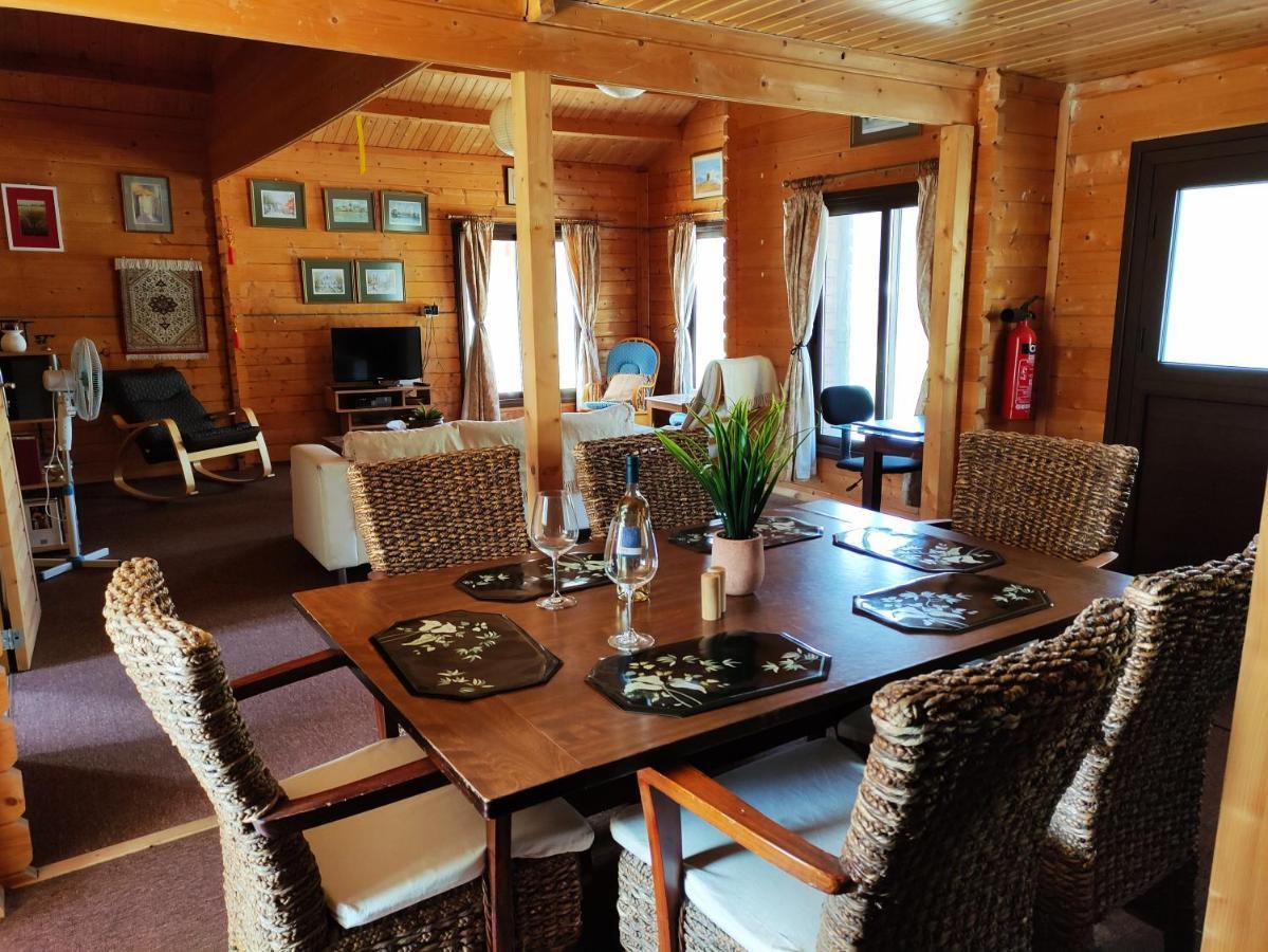 The Cosy Mountain Cabin With Stunning Views Near Troodos Káto Amíandosz Kültér fotó